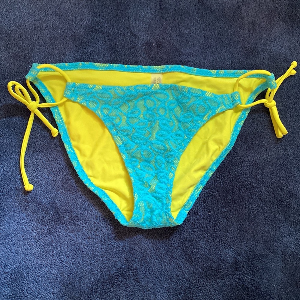 Bikini bottom